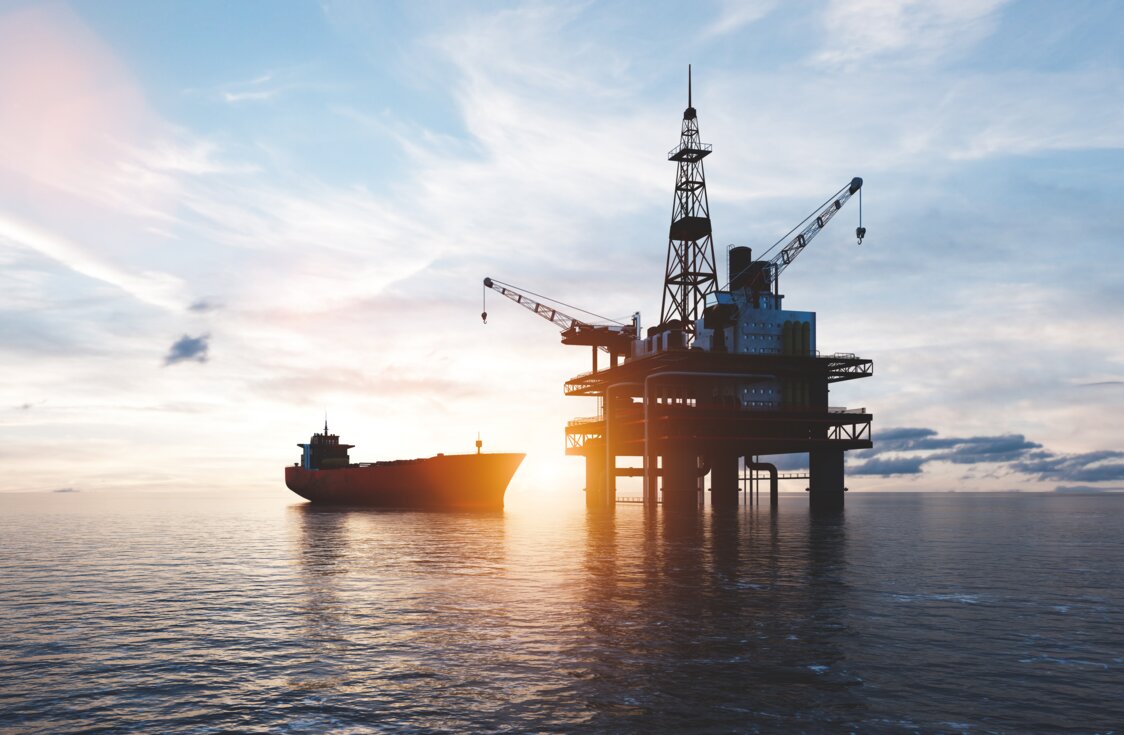 © Photocreo Bednarek - stock.adobe.com Oil platform on the ocean. Offshore drilling for gas and petroleum | © Photocreo Bednarek - stock.adobe.com